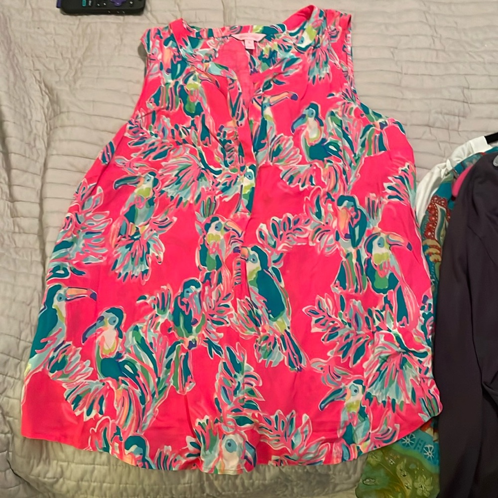 Lilly Pulitzer Pink Neon Tropical Bird Sleeveless Top